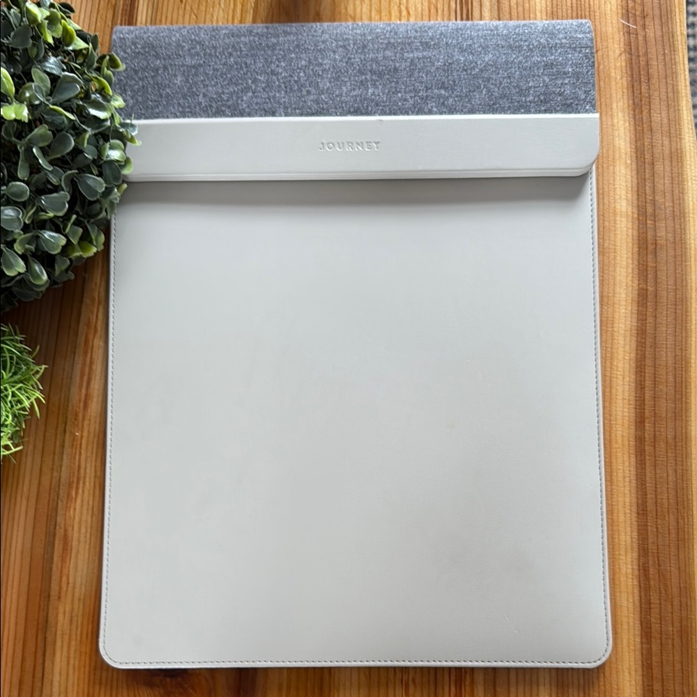 Gray Tablet Sleeve
